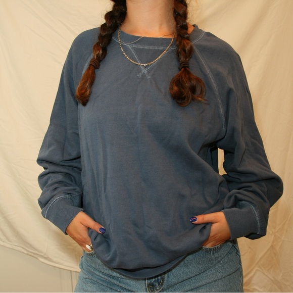 NEW WITH TAGS Old Navy Medium Blue Sweatshirt - Picture 2 of 2